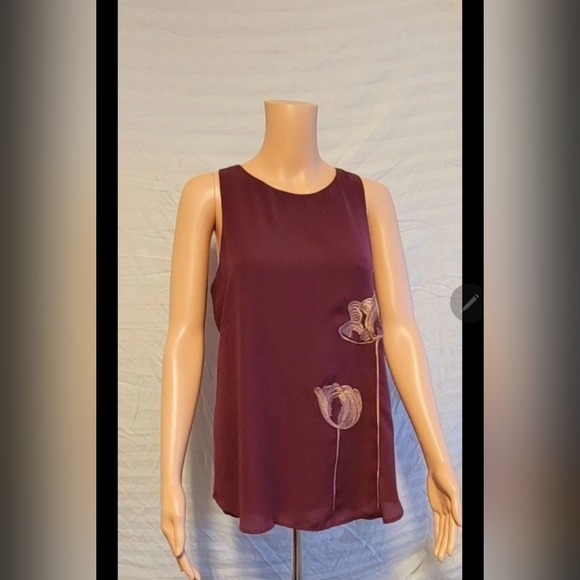 Plumbed Flowers - Picture 2 of 5